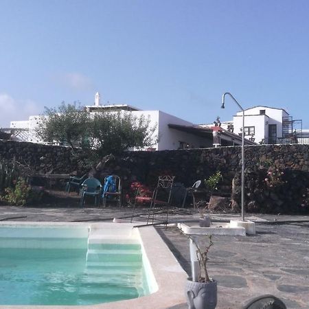 El Cortijo Eco Finca Hotel Ye Eksteriør billede