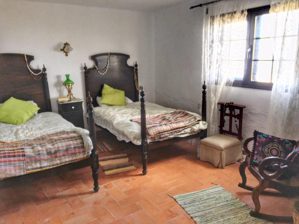 El Cortijo Eco Finca Hotel Ye Eksteriør billede